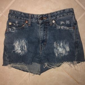 Levi’s Frayed Mini Jean Shorts